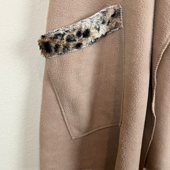 NWT Le Moda Vintage 80s Long Camel Cardigan Vest Shawl; Size S-L - Picture 5 of 10